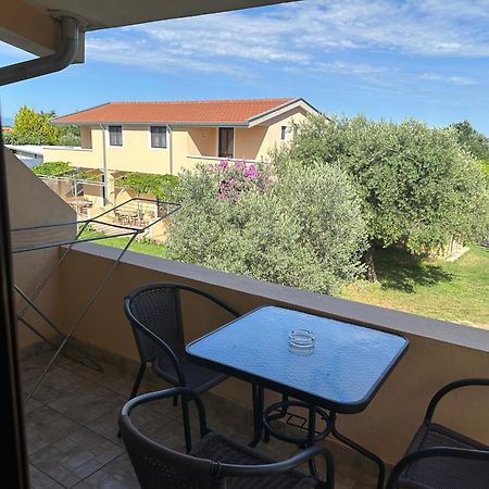 Niki Apartments Ulcinj Buitenkant foto