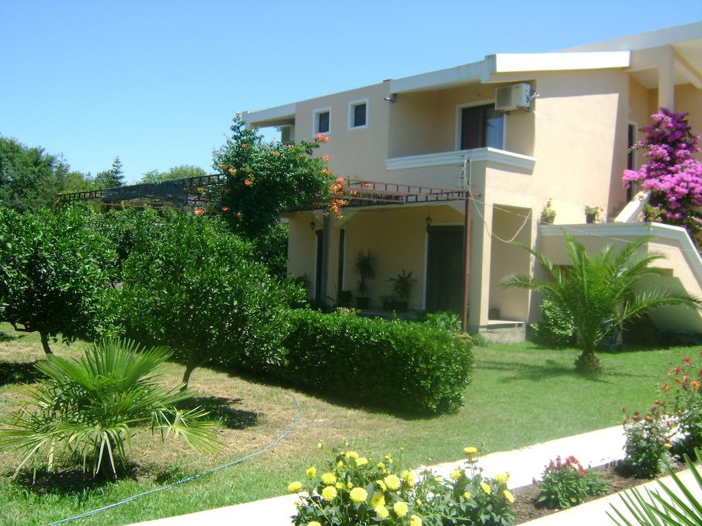 Niki Apartments Ulcinj Buitenkant foto